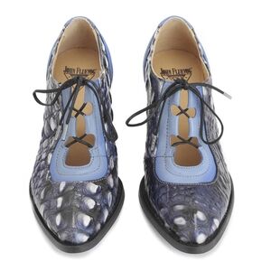 🦄John Fluevog entrance room 112 lace up ghillie heel blue dragon